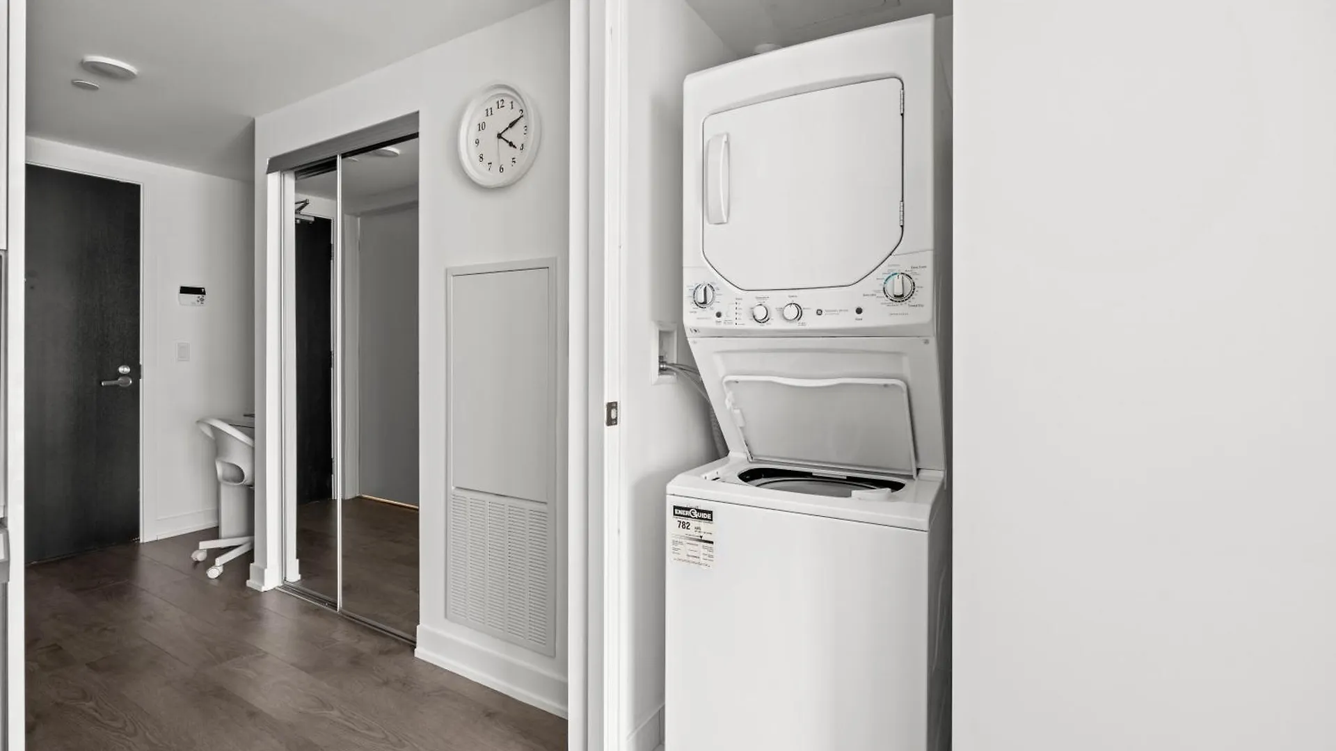 The Teahouse Condos By Globalstay In Downtown Toronto