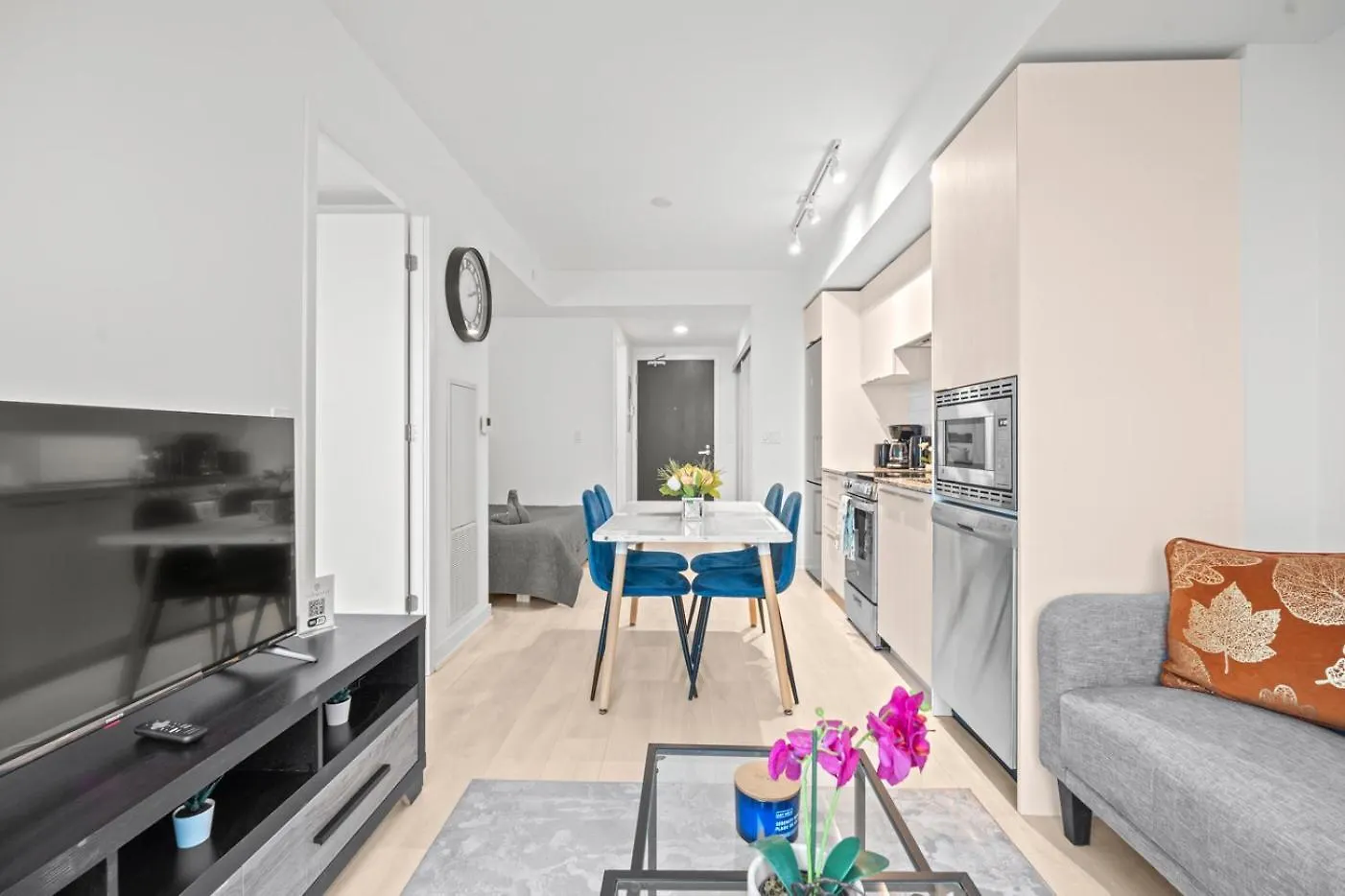 The Teahouse Condos By Globalstay In Downtown Toronto