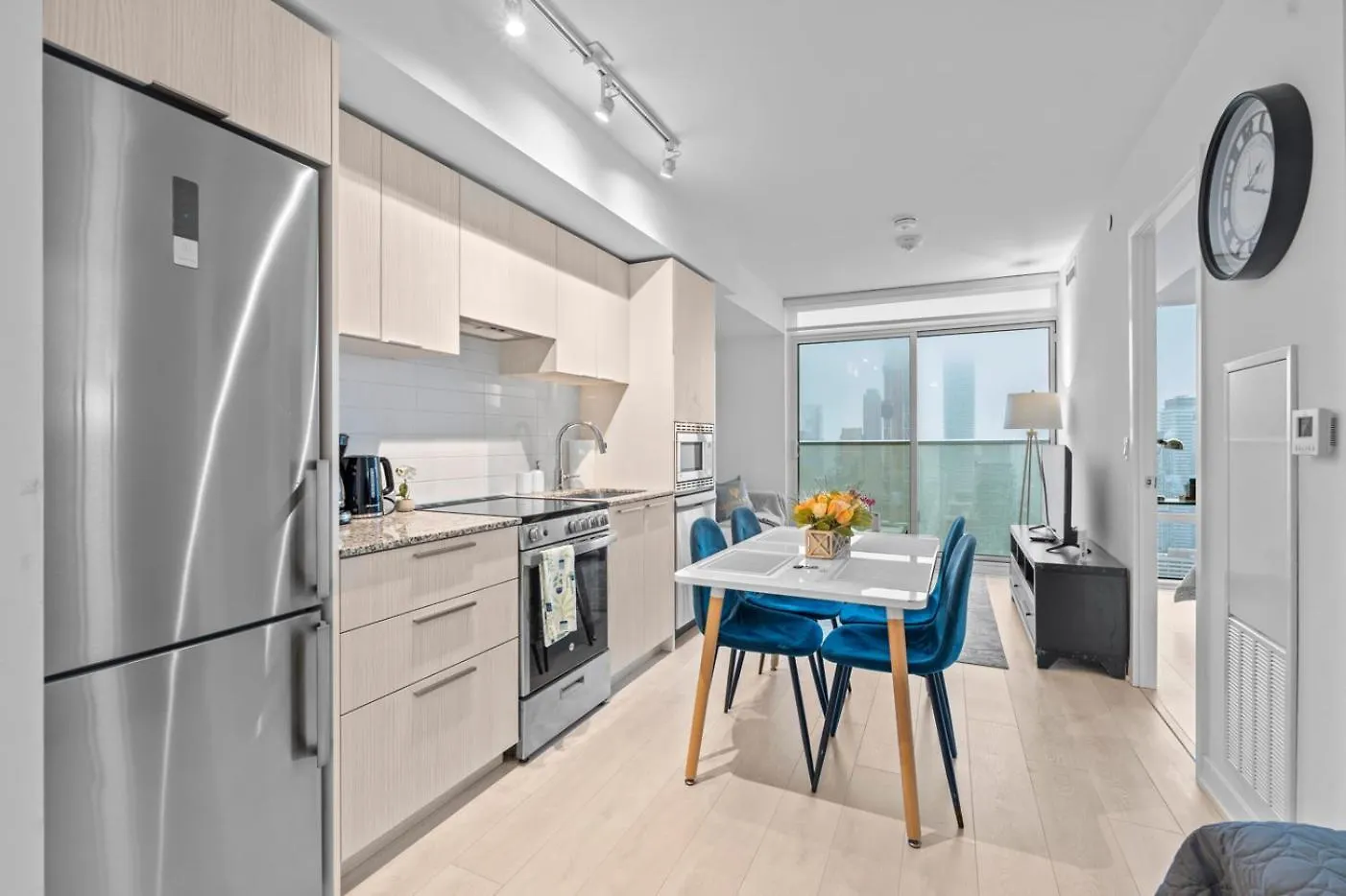 The Teahouse Condos By Globalstay In Downtown Toronto